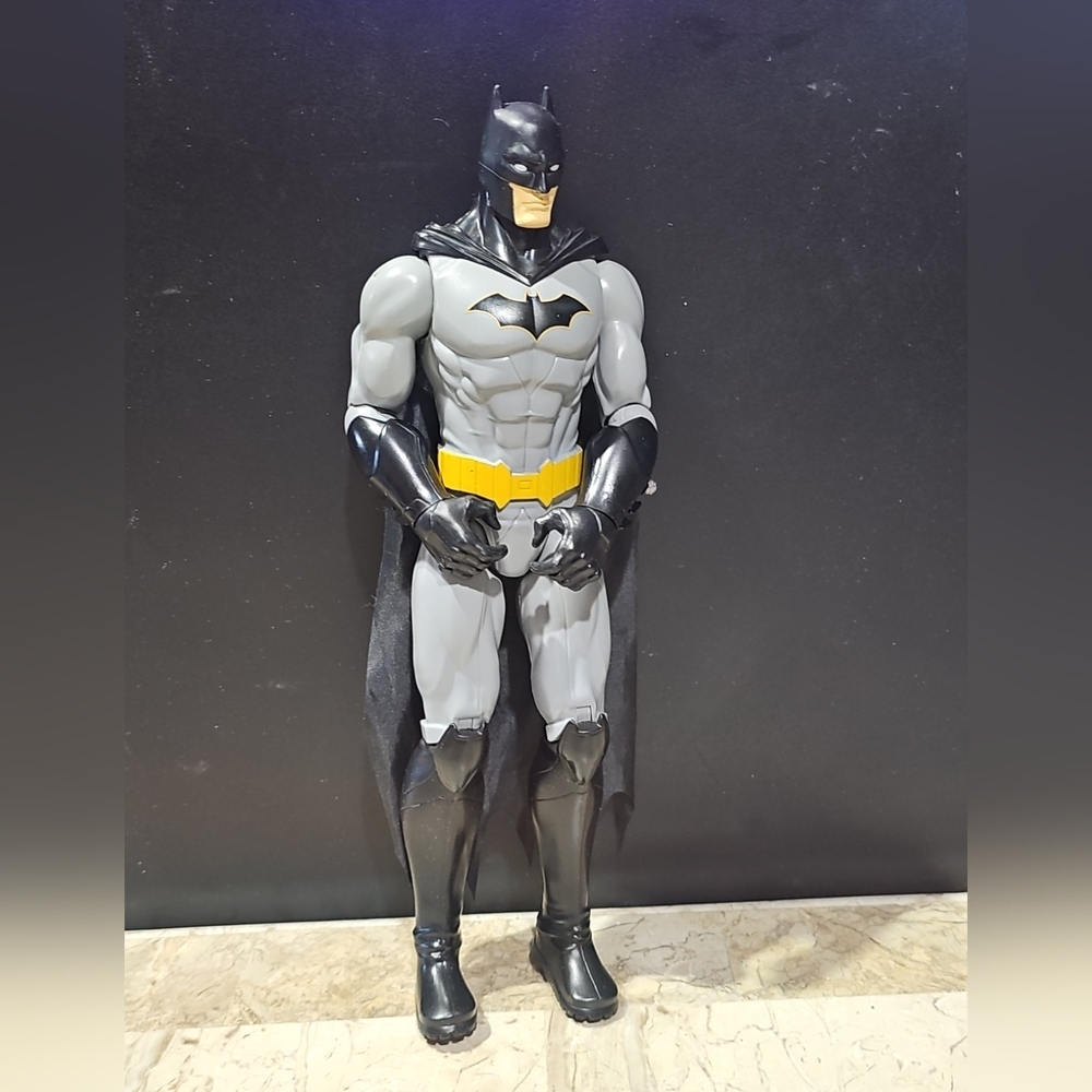 Batman Dc Comics Caracter 12‎ Inch Action Figure Black Gray Yellow Belt Kid Toy